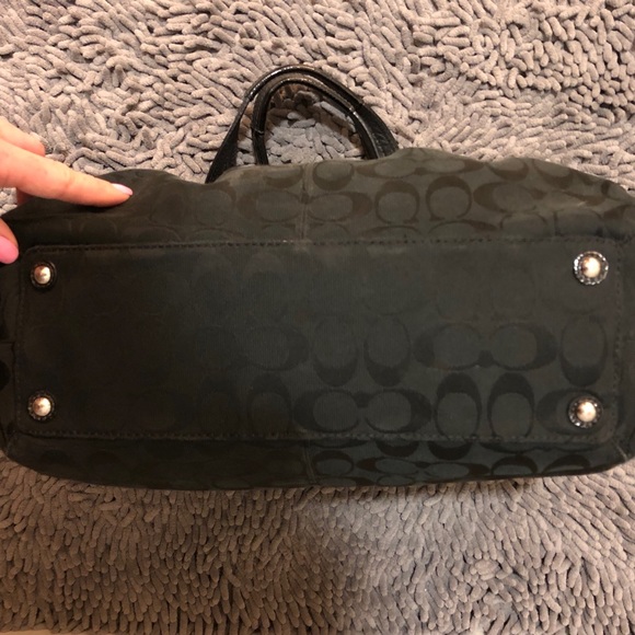 Coach Bag - Picture 3 of 4